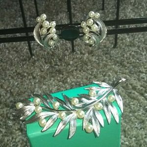 Crown Trifari Faux Pearl Brooch & Earrings Set